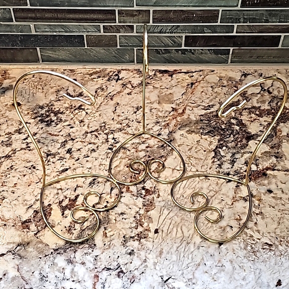 Three Heart Shaped Base Ornament Hangers - Picture 1 of 3